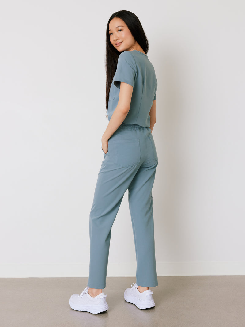 JULIETA RE-GARDE™ - GRIS OCÉAN - Straight Cut Scrub Pants - SILVADUR™||JULIETA RE-GARDE™ - GRIS OCÉAN - Pantalon Coupe Droite - SILVADUR™