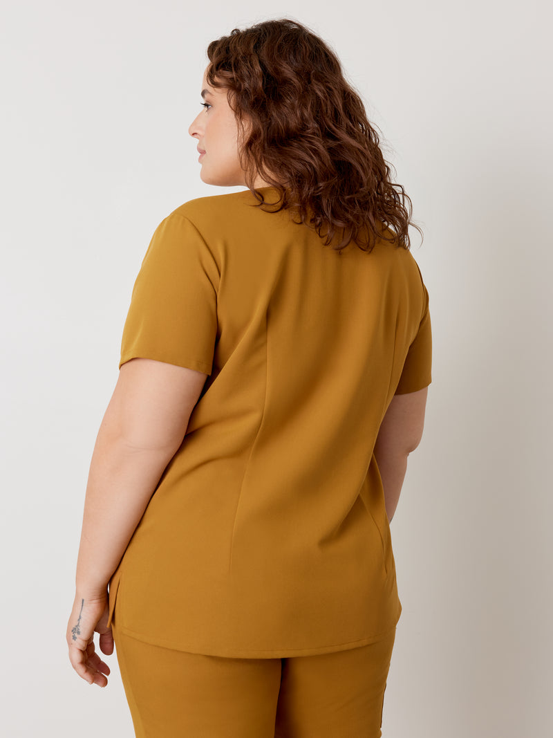 CHLOE RE-GARDE™ - BRONZE - Three Pockets Scrub Top - SILVADUR™||CHLOE RE-GARDE™ - BRONZE - Haut Trois Poches - SILVADUR™