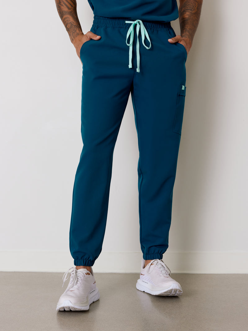 WILLIAM RE-GARDE™ - BLEU OPALE - Men's Jogger Pants - SILVADUR™||WILLIAM RE-GARDE™ - BLEU OPALE - Pantalon Jogger - SILVADUR™