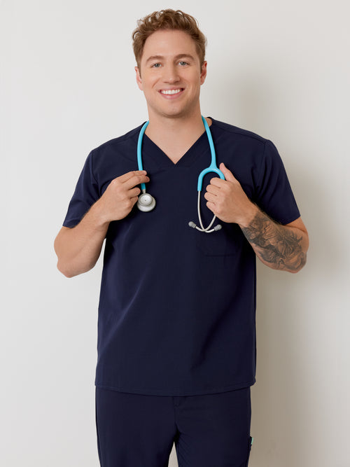 LOGAN RE-GARDE™ - BLEU NAUTIQUE - One Pocket Men's Scrub Top||LOGAN RE-GARDE™ - BLEU NAUTIQUE - Haut Une Poche