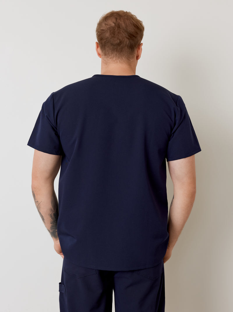 LOGAN RE-GARDE™ - BLEU NAUTIQUE - One Pocket Men's Scrub Top - SILVADUR™||LOGAN RE-GARDE™ - BLEU NAUTIQUE - Haut Une Poche - SILVADUR™