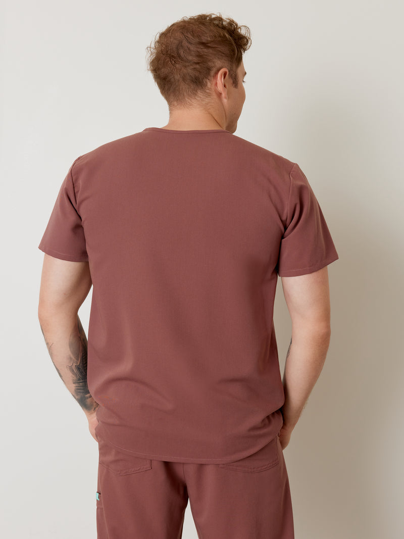 LOGAN RE-GARDE™ - MARRON - One Pocket Men's Scrub Top - SILVADUR™||LOGAN RE-GARDE™ - MARRON - Haut Une Poche - SILVADUR™