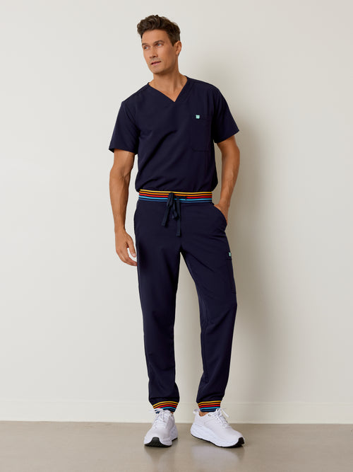 BRUCE RE-GARDE™ - RETRO BLEU NAUTIQUE - Men's Jogger Pants||BRUCE RE-GARDE™ - RETRO BLEU NAUTIQUE - Pantalon Jogger